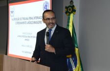 Simpósio dedica último dia ao tema das violações ao Direito Internacional Humanitário