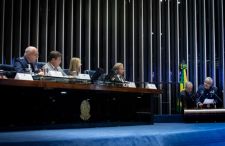Presidente do STM participa de Sessão Solene no Senado, em homenagem a Santos Dumont