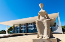 STF forma maioria para autorizar Justiça Militar a julgar réus civis em tempos de paz