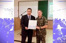 Hierarquia e Disciplina nas Forças Armadas é tema de palestra em batalhão de infantaria do EB