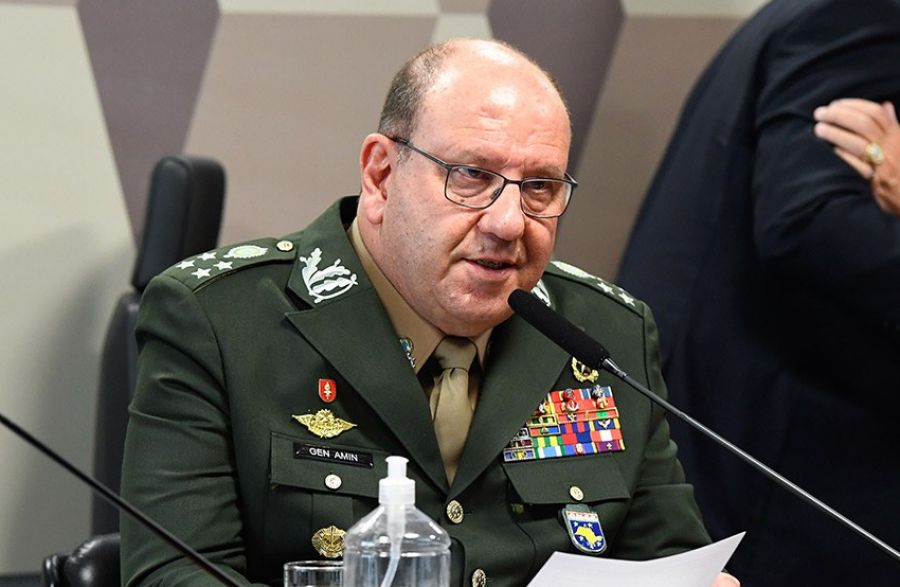 General Guido Amin Naves toma posse como ministro do Superior Tribunal Militar