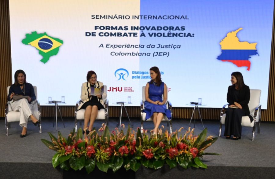 Magistrada colombiana explica a aplicação da anistia aos que cometeram crimes na luta armada que se estendeu por mais de 50 anos no país