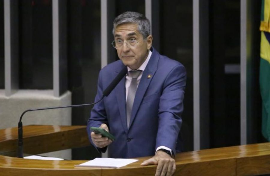 Ministro do STM participa de celebração da lei de proteção às vítimas em sessão solene na Câmara dos Deputados