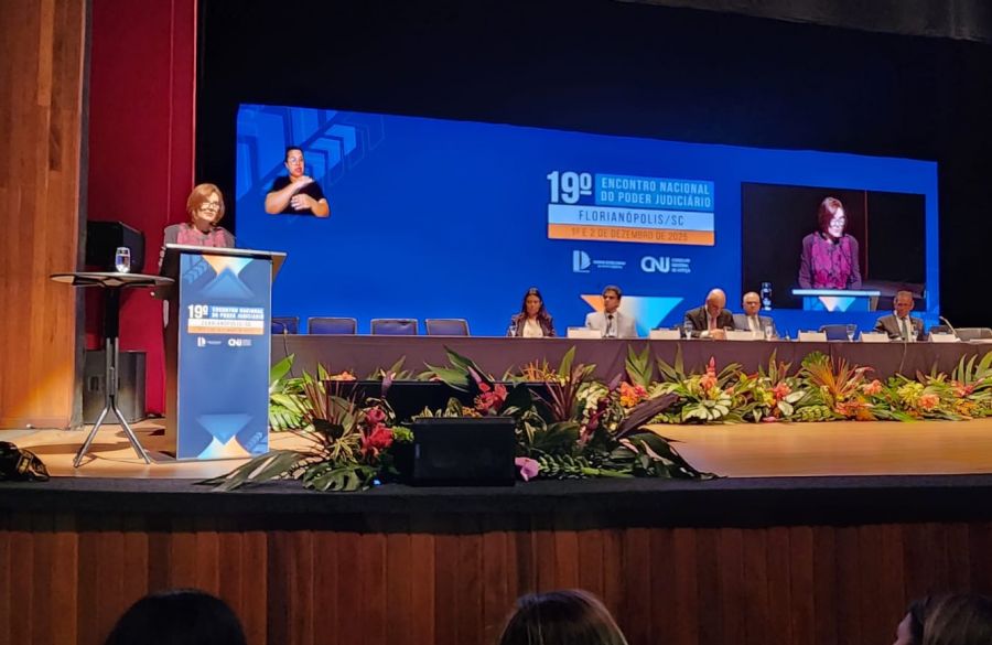 Presidente destaca avanços institucionais, inovação e compromisso social da JMU