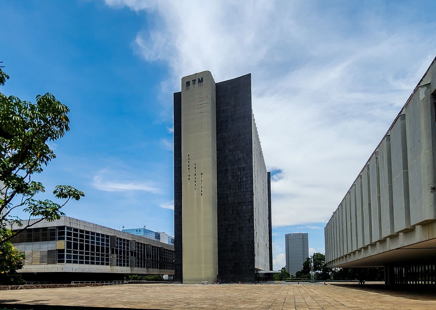 A pedido da defesa, STM autoriza coleta de documentos em processo de Bolsonaro