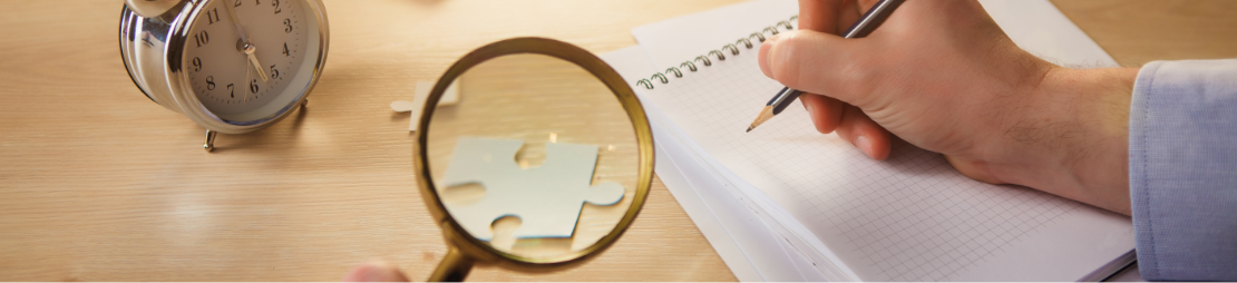 A Corregedoria da Justiça Militar da União, órgão de fiscalização e orientação jurídico-administrativa, possui jurisdição em todo o território nacional, é exercida pelo Ministro Vice-Presidente do Superior Tribunal Militar sendo substituído nas licenças, nas férias, nas faltas e nos impedimentos, pelo Juiz-Corregedor Auxiliar.

